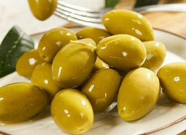 تصویر 5 از قیمت زیتون کنسروی طارم با کیفیت ارزان + خرید عمده